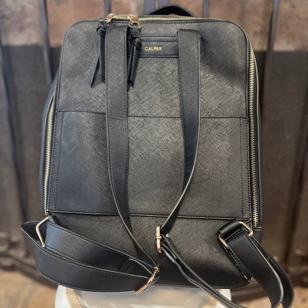 Calpak KAYA Backpack - Picture 13 of 16